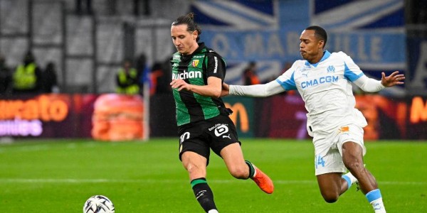 法甲最新积分榜更新：巴黎重夺榜首，马赛强势助攻